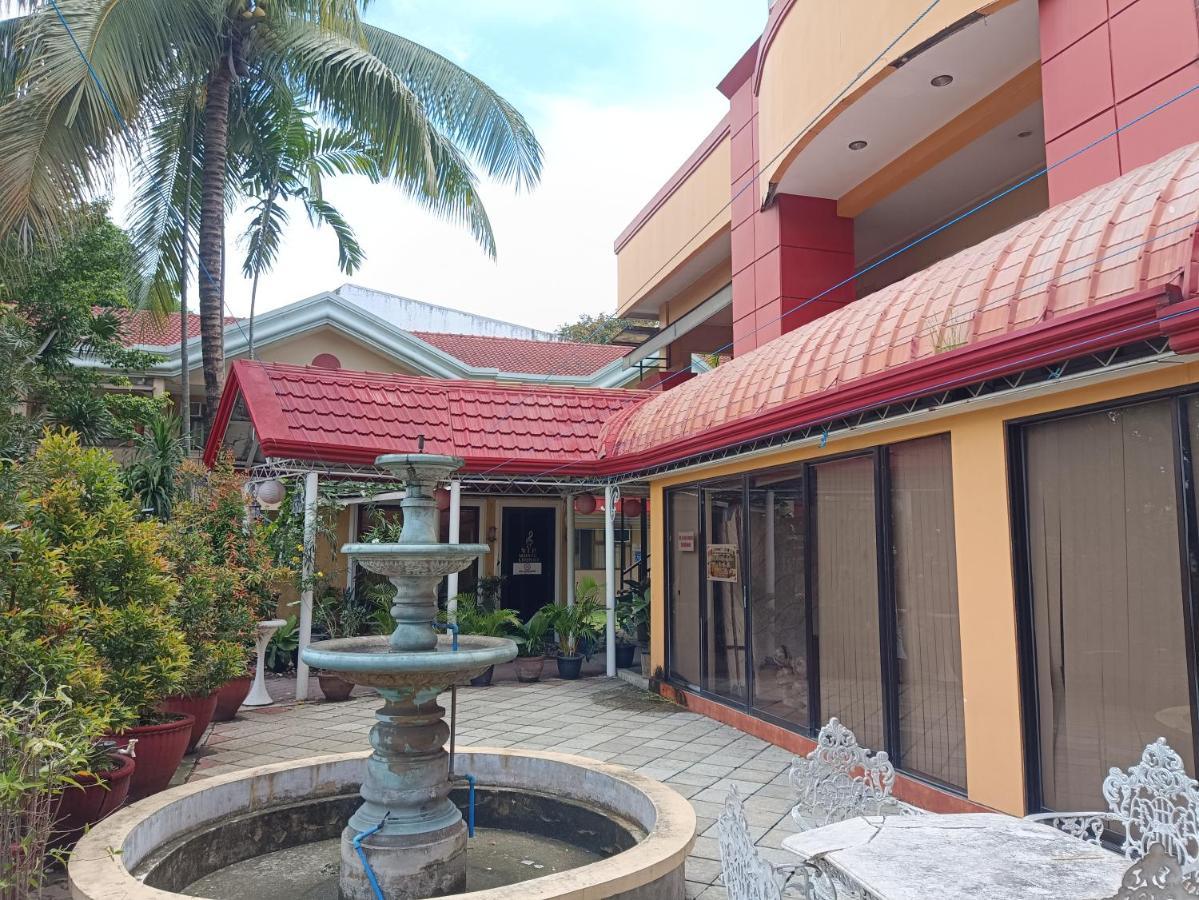 Golden Belle Apartelle And Suites Davao City Esterno foto