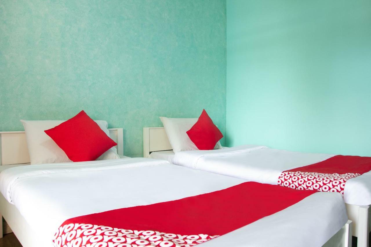 Golden Belle Apartelle And Suites Davao City Esterno foto